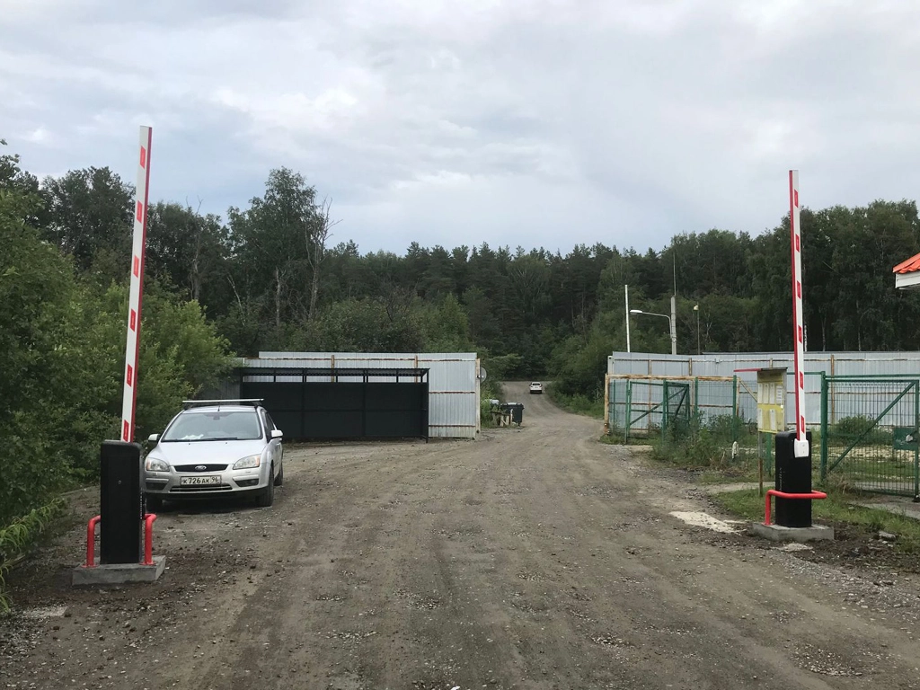 Комплект базовый шлагбаума BARRIER-PRO-RPD3000  в составе стойка BARRIER-PRO-RPD со встроенной сигнальной лампой и приемником, стрела BOOM-3.